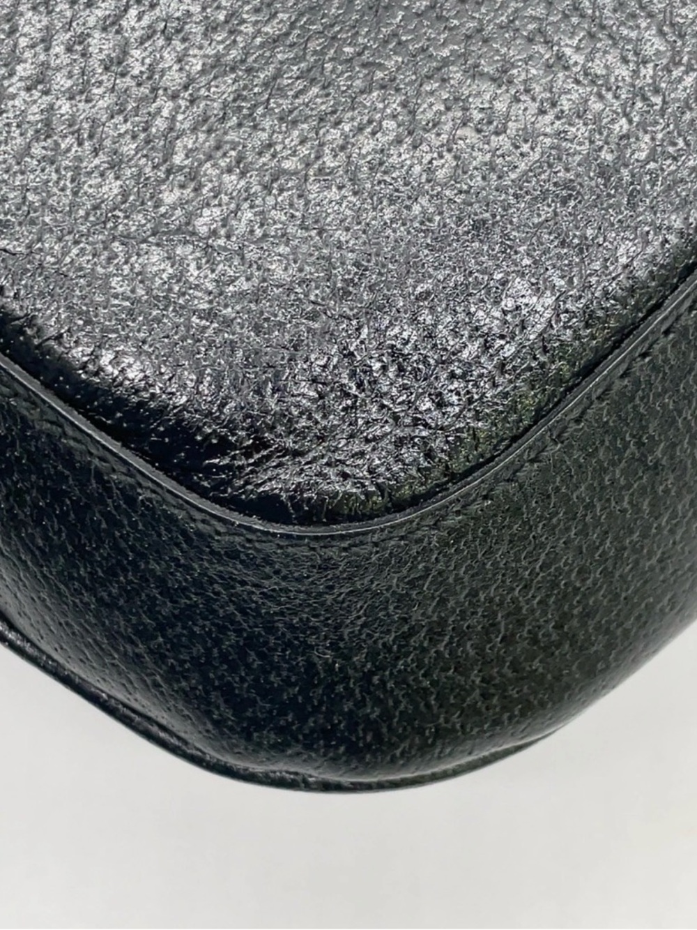 Gucci Black Leather Shoulder Bag with Silver Double G - Picture 10 of 16